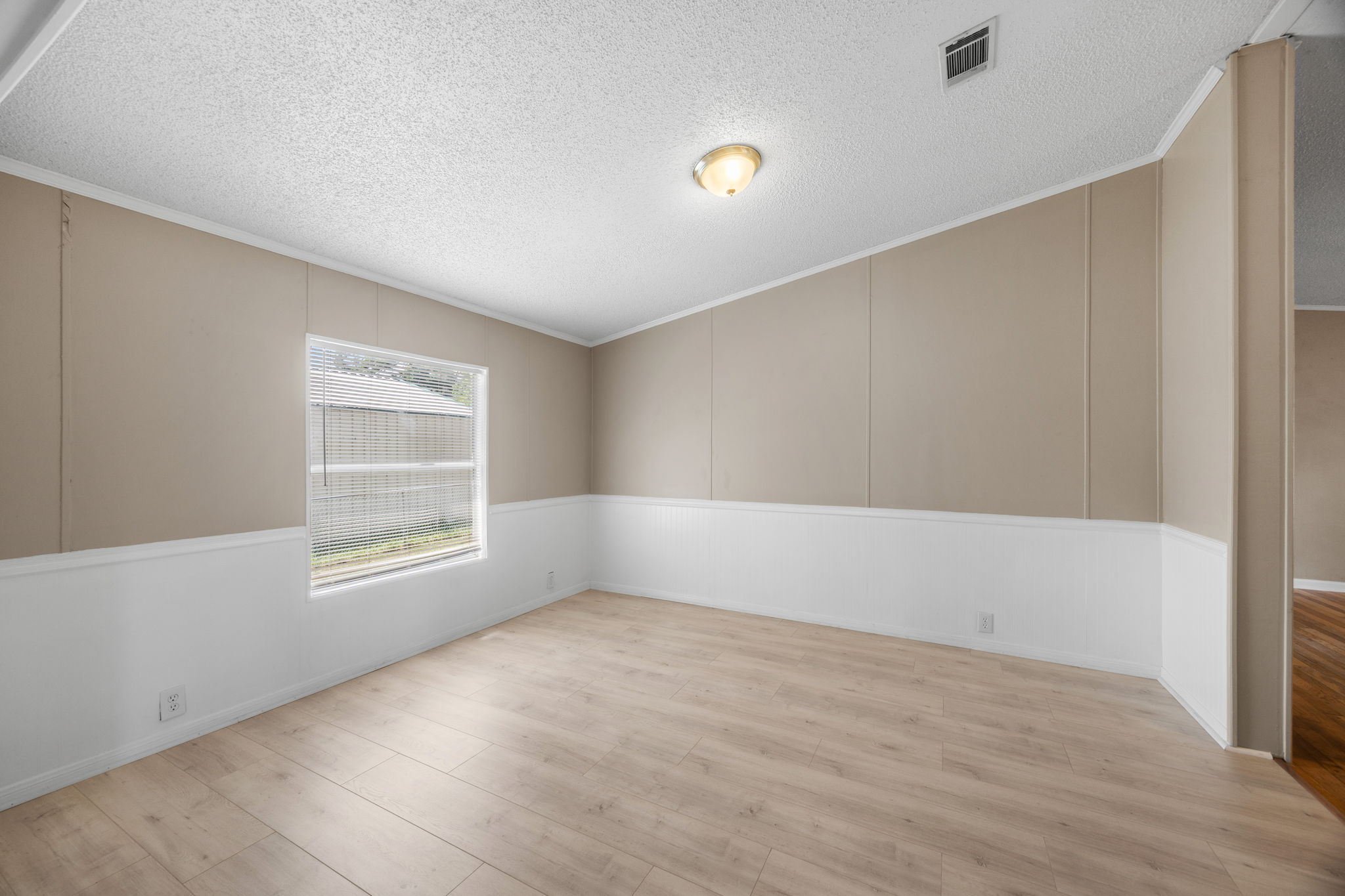 Dining area with window. 14279 Shadow Bay Dr, Willis TX
