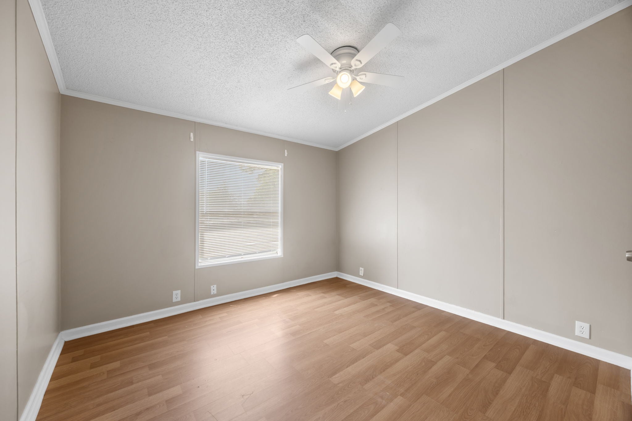 3rd bedroom with ceiling fan and window. 14279 Shadow Bay Dr, Willis TX