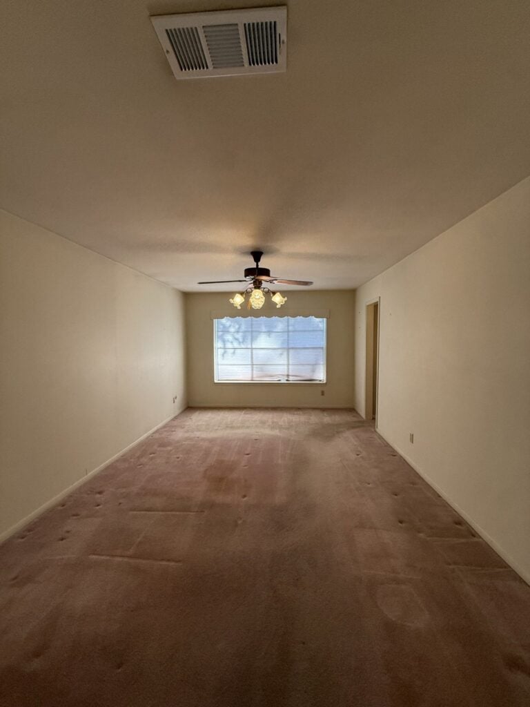 2830 Shadowdale Dr Houston TX bedroom